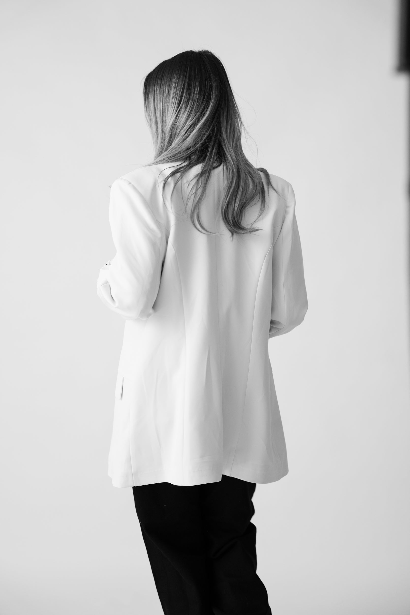 Tailored Blazer –  Cream