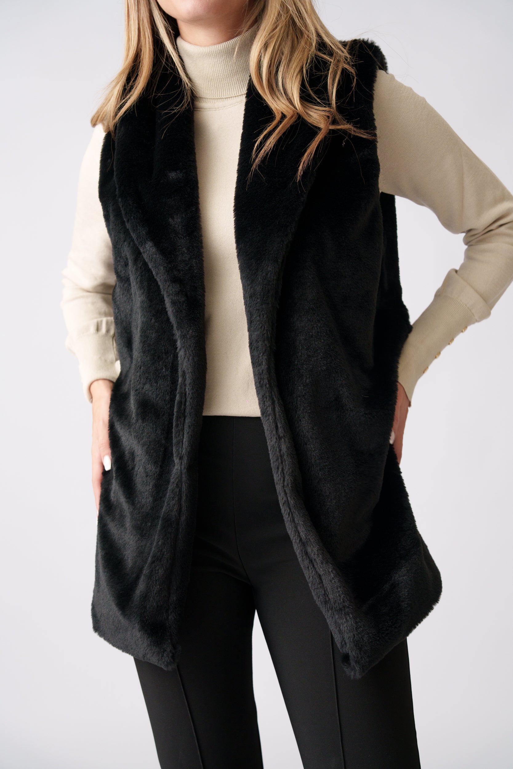 Faux Fur Vest –  Black