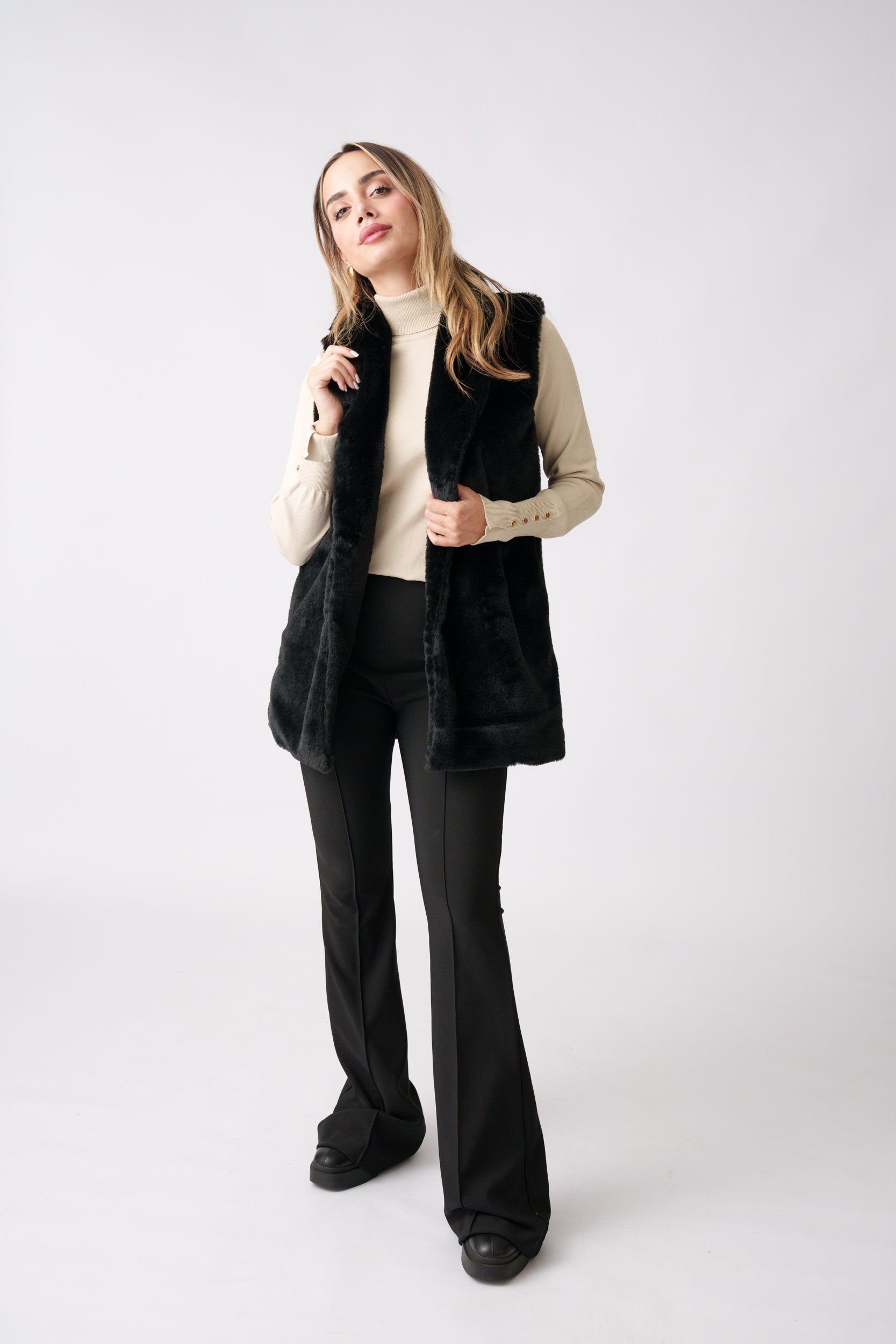 Faux Fur Vest –  Black