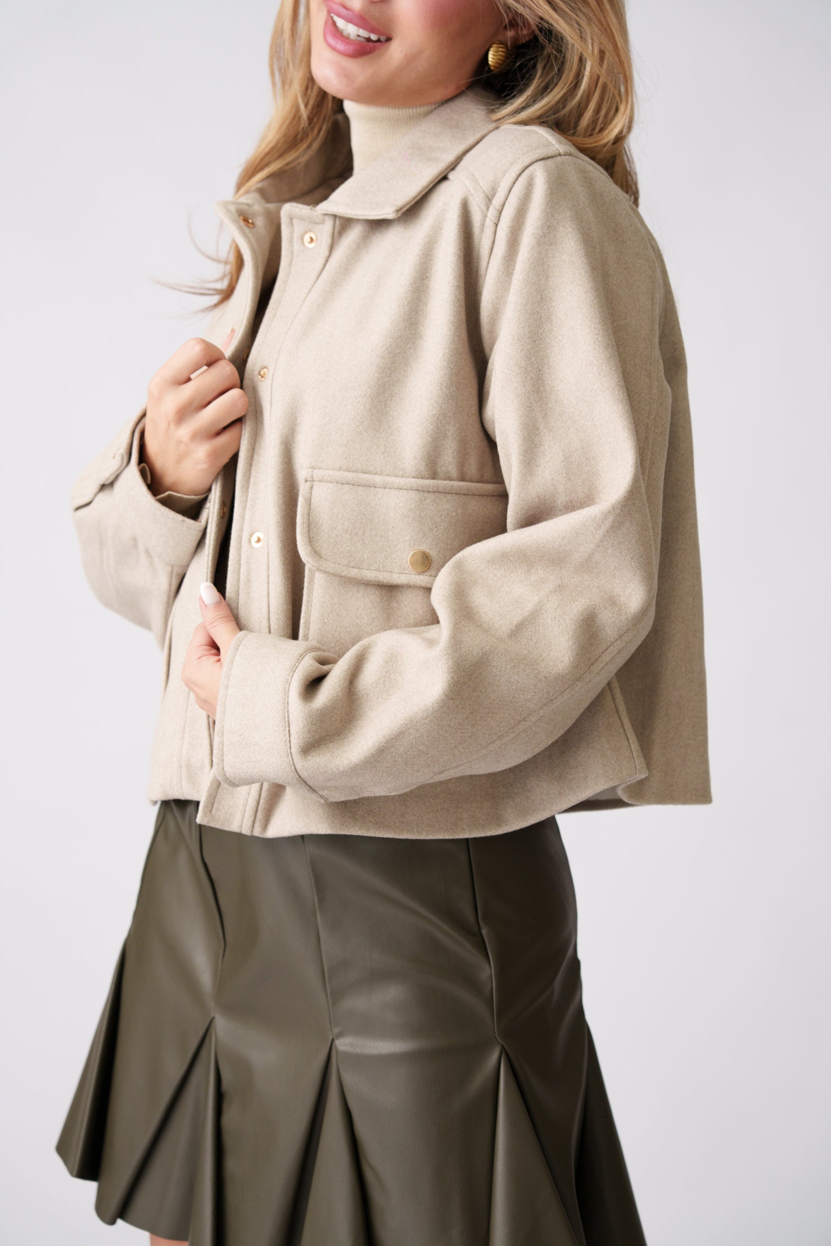 Cropped Wool Jacket –  Beige