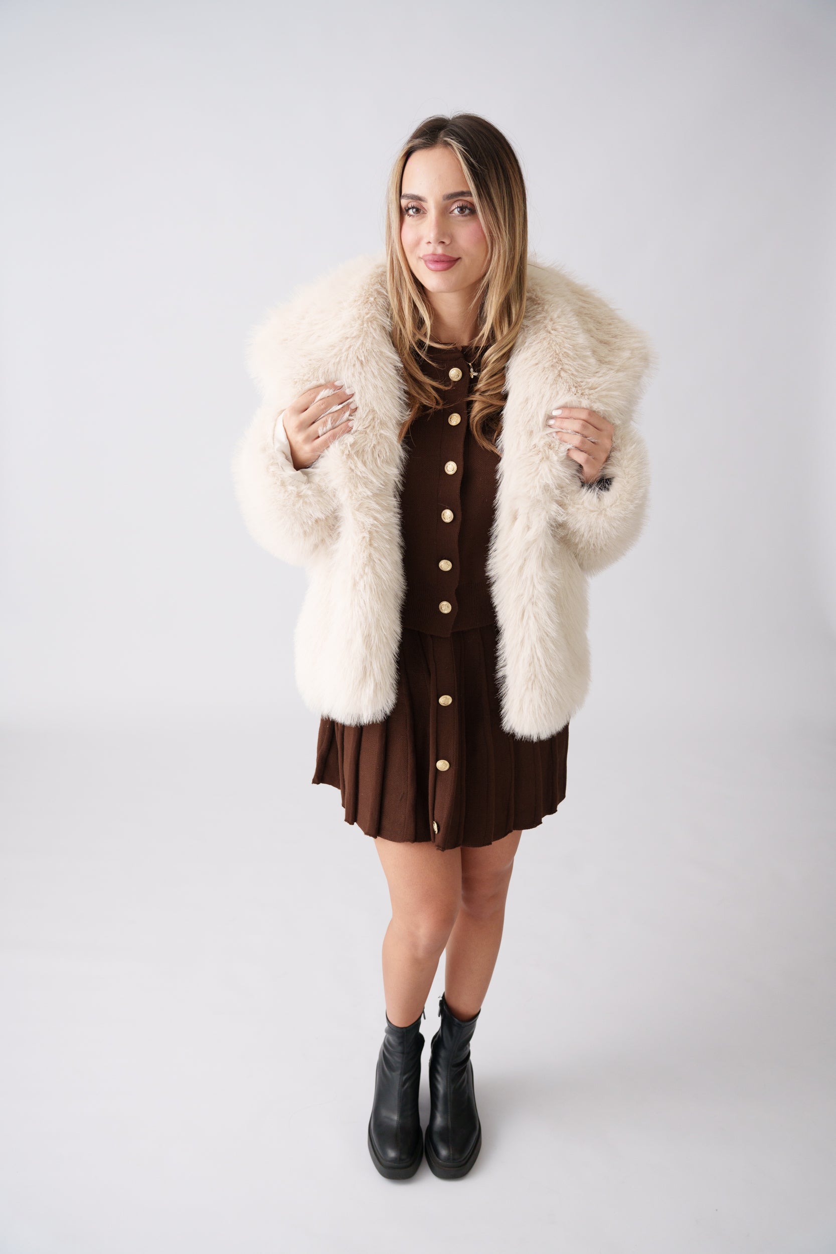 Faux Fur Jacket –  Cream