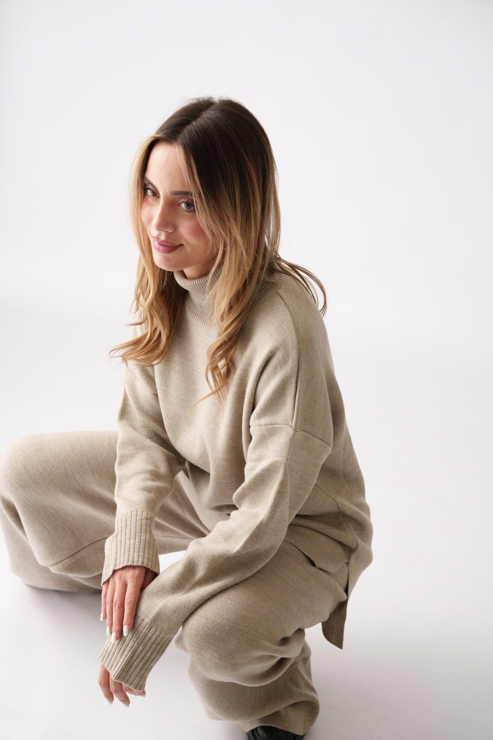 Soft Knit High-Neck Set –  Beige