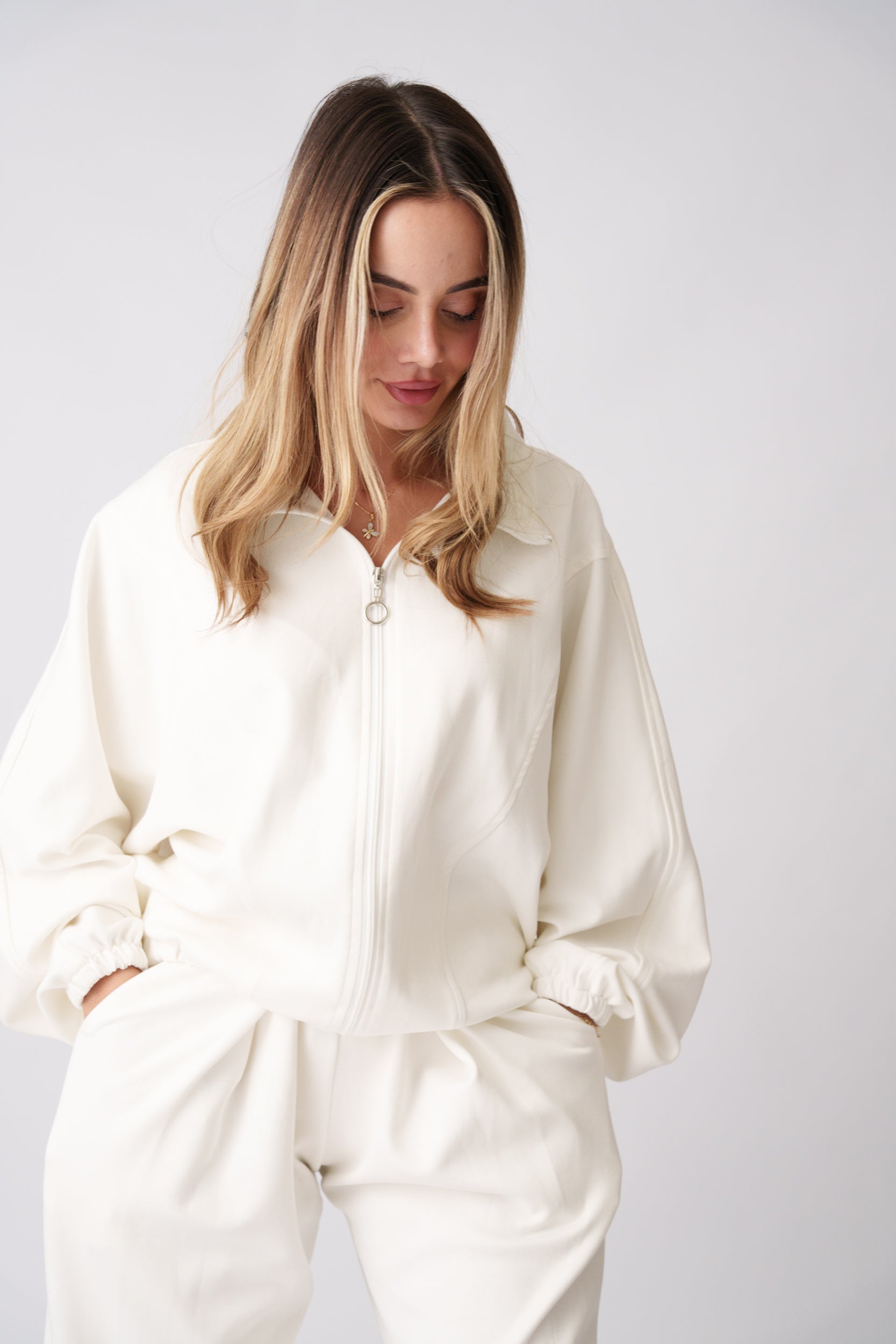 Soft Zip Lounge Set –  White