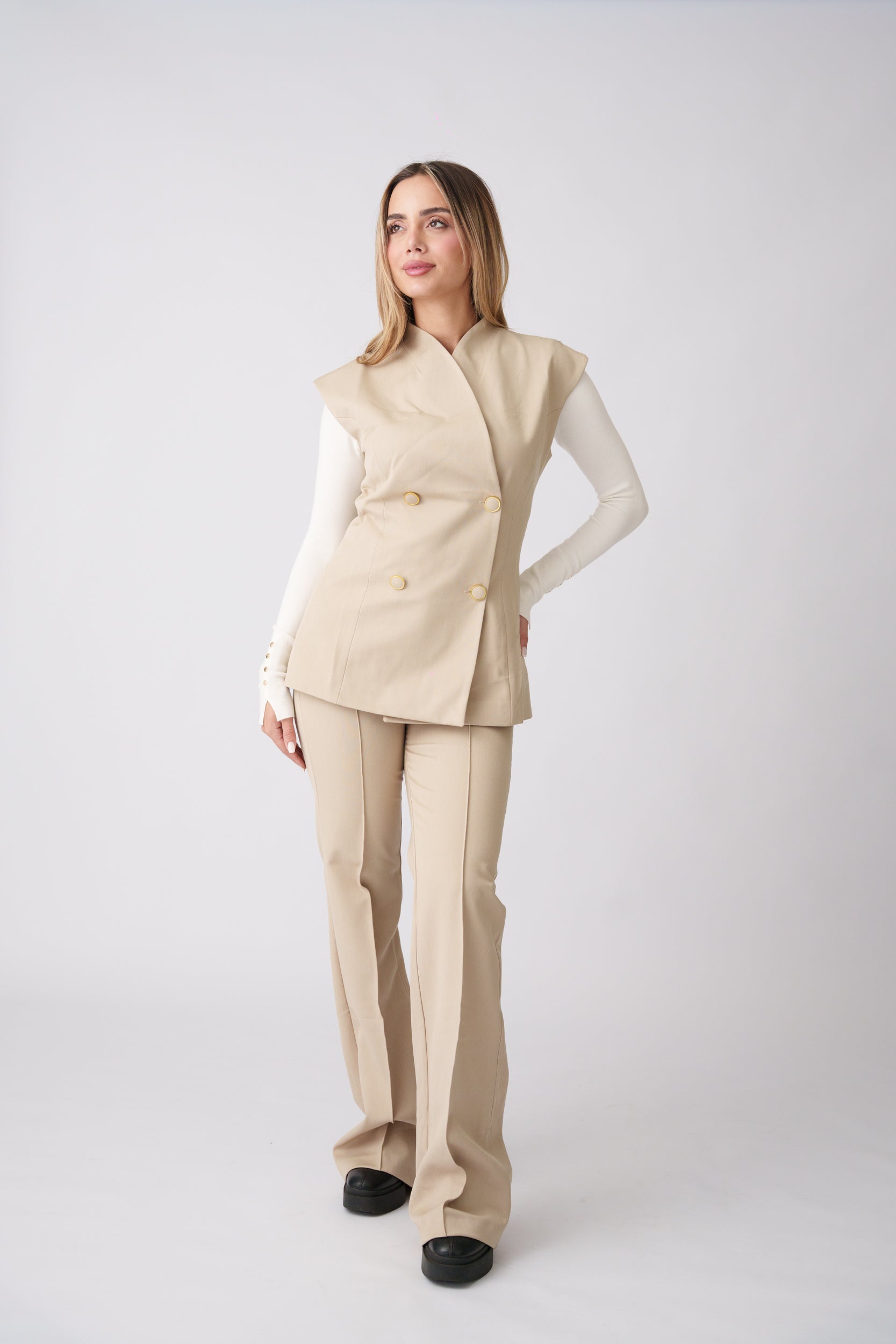 Tailored Set –  Beige