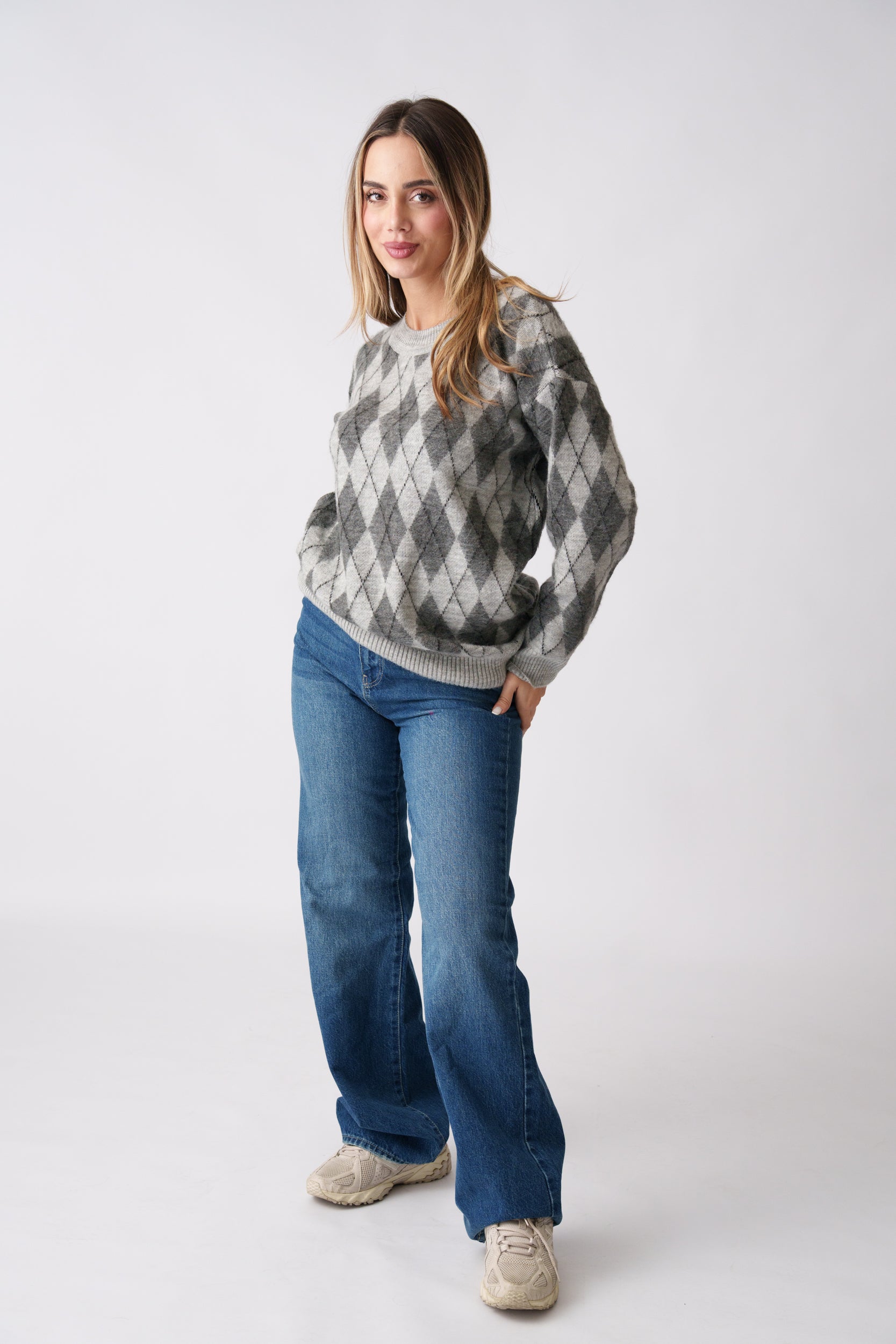 Argyle Knit Sweater – Grey