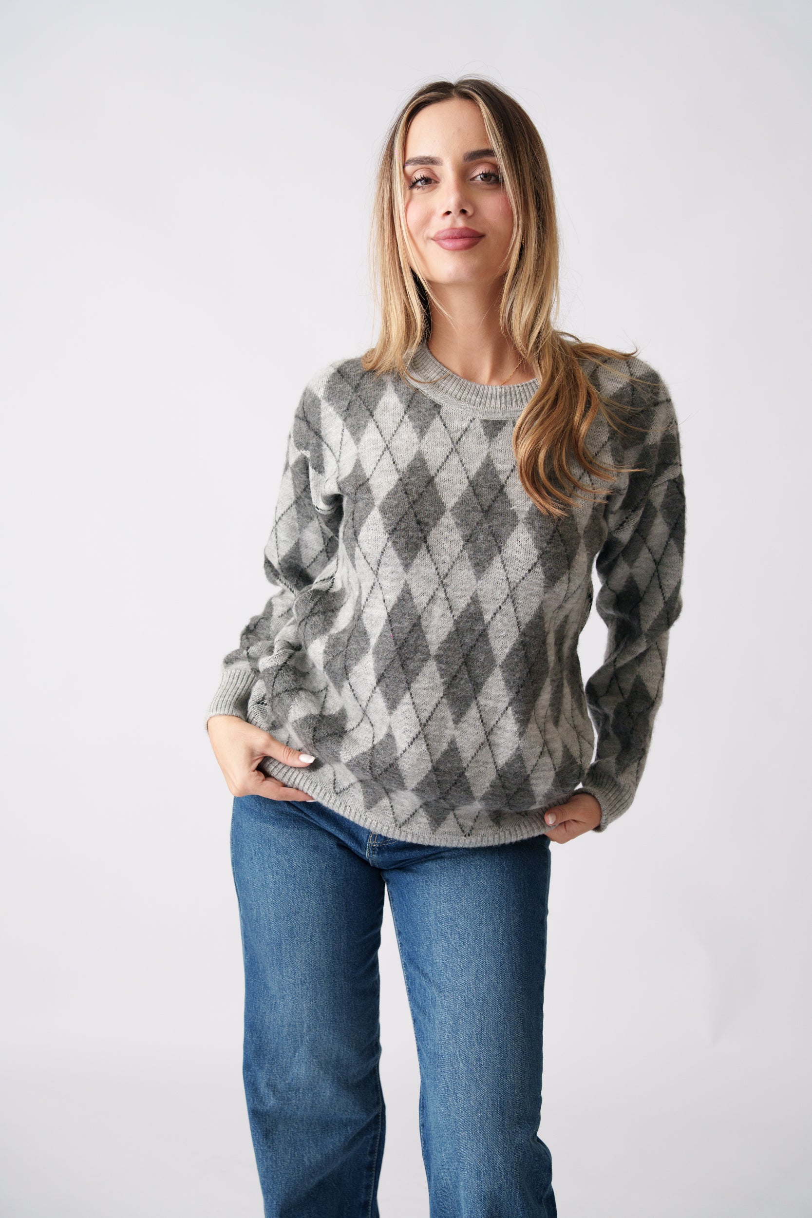 Argyle Knit Sweater – Grey
