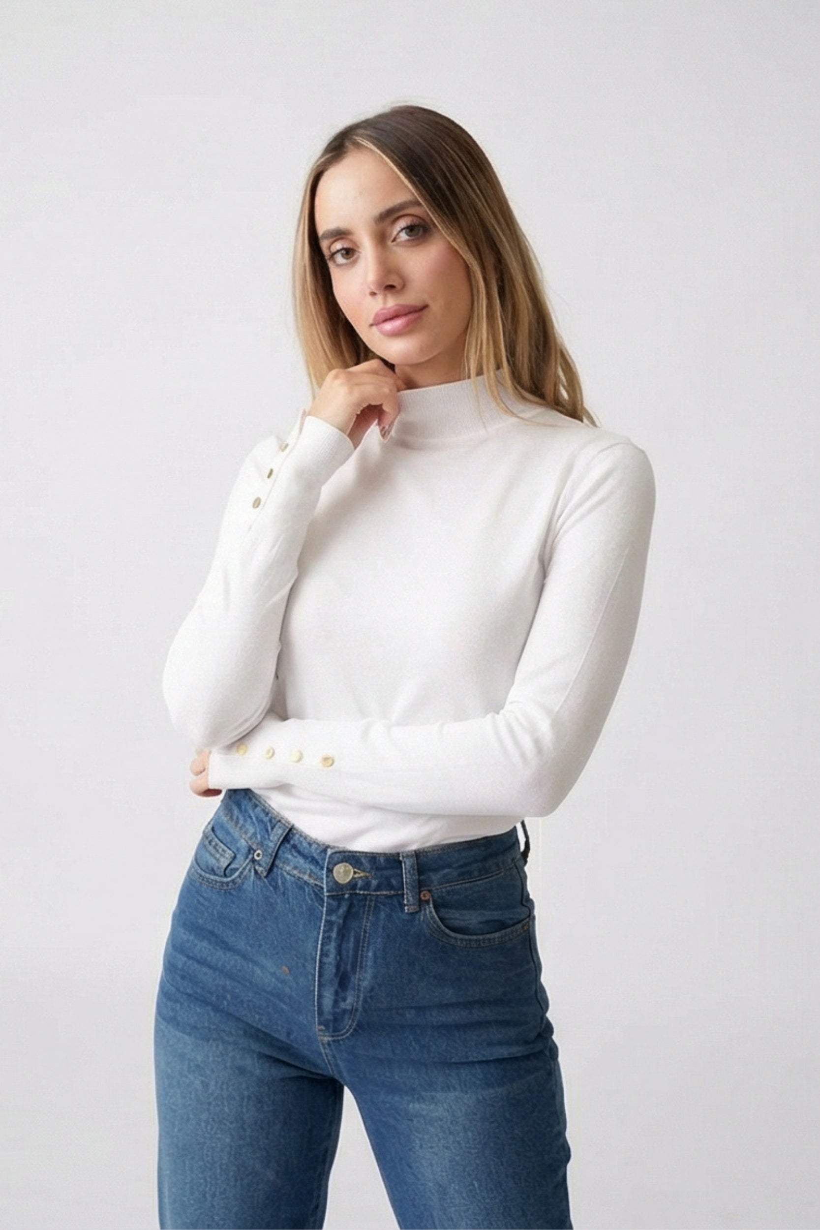 Mid Neck Button Detail Knit Top – White