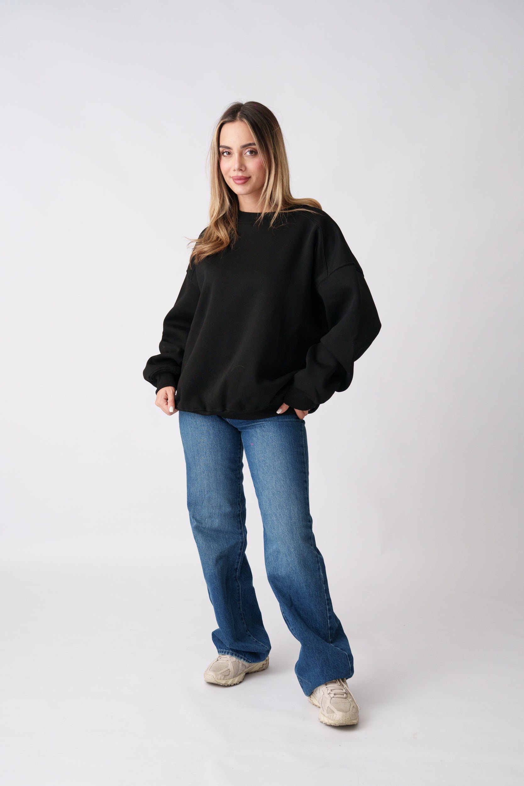 Basic Long Sleeve Sweatshirt – Black