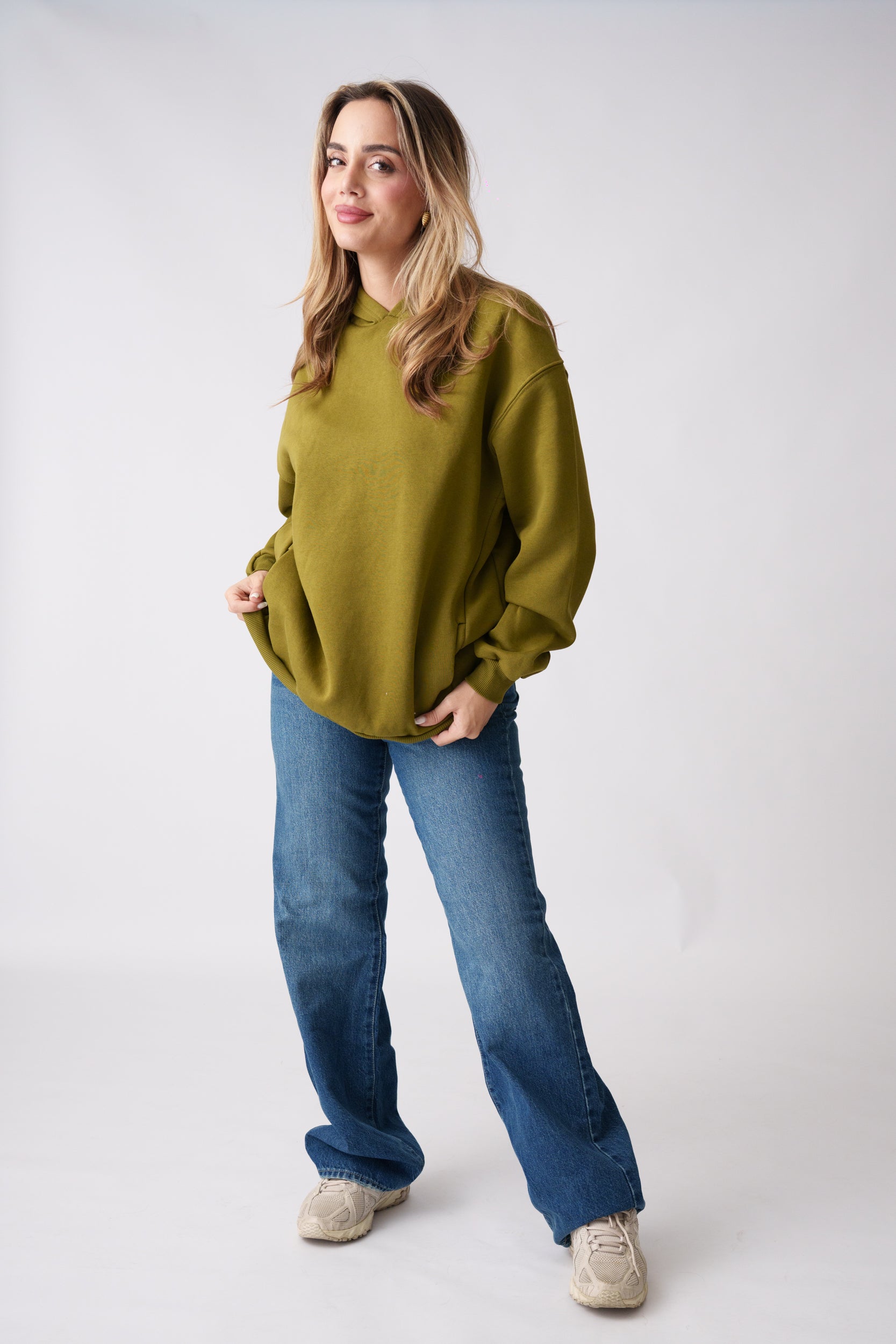 Basic Hoodie –  Olive