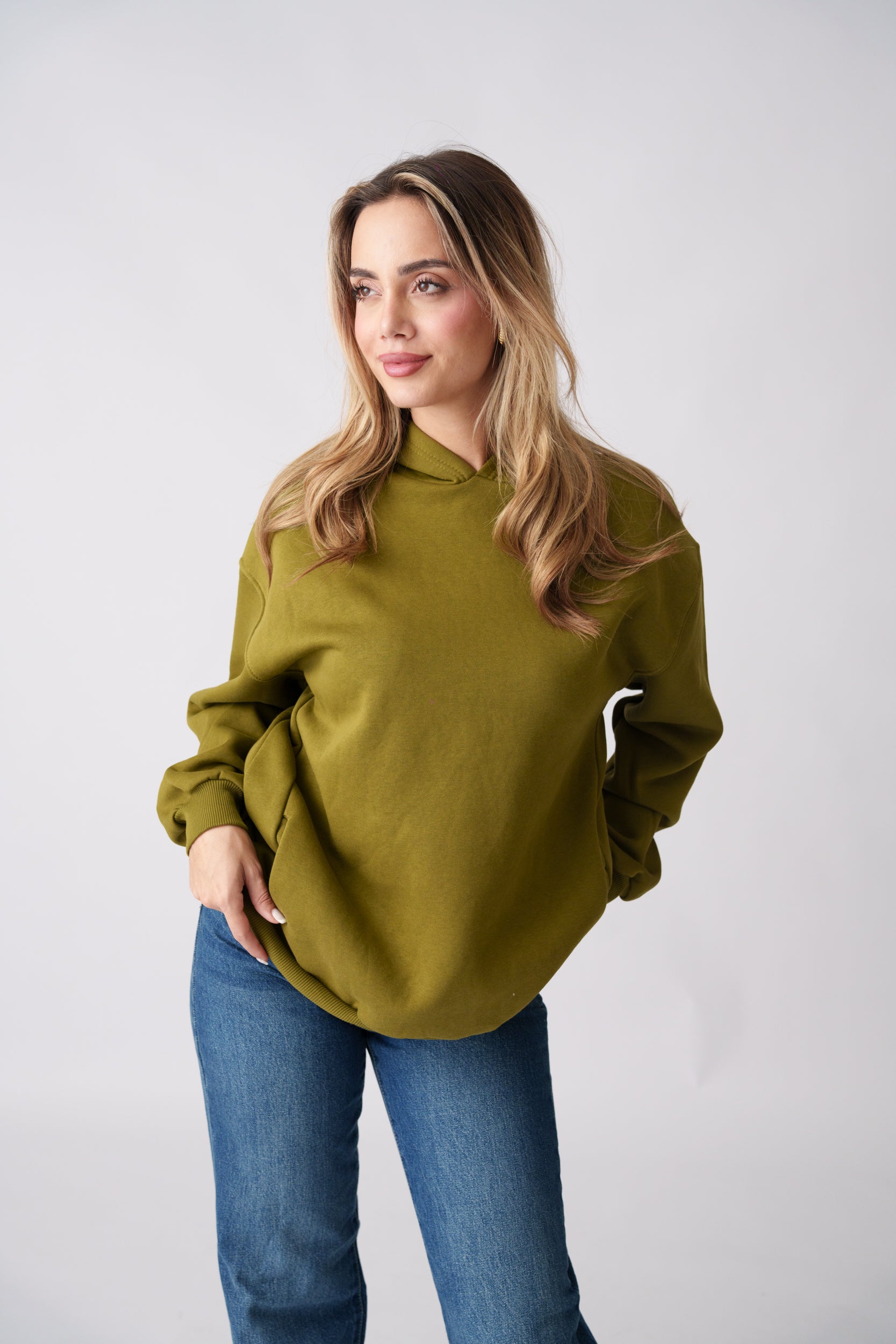 Basic Hoodie –  Olive