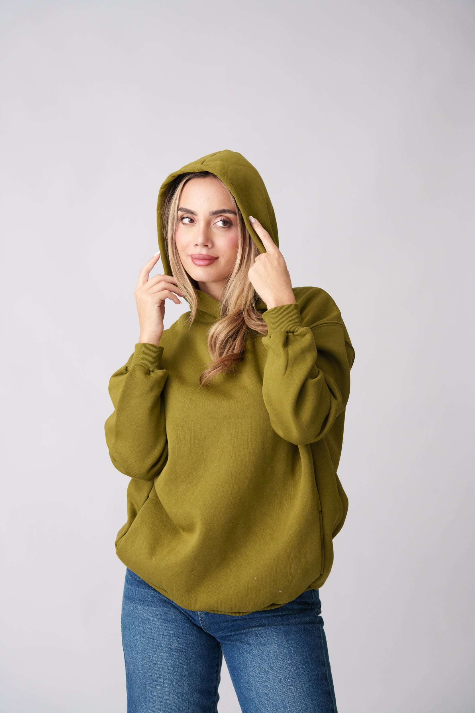 Basic Hoodie –  Olive