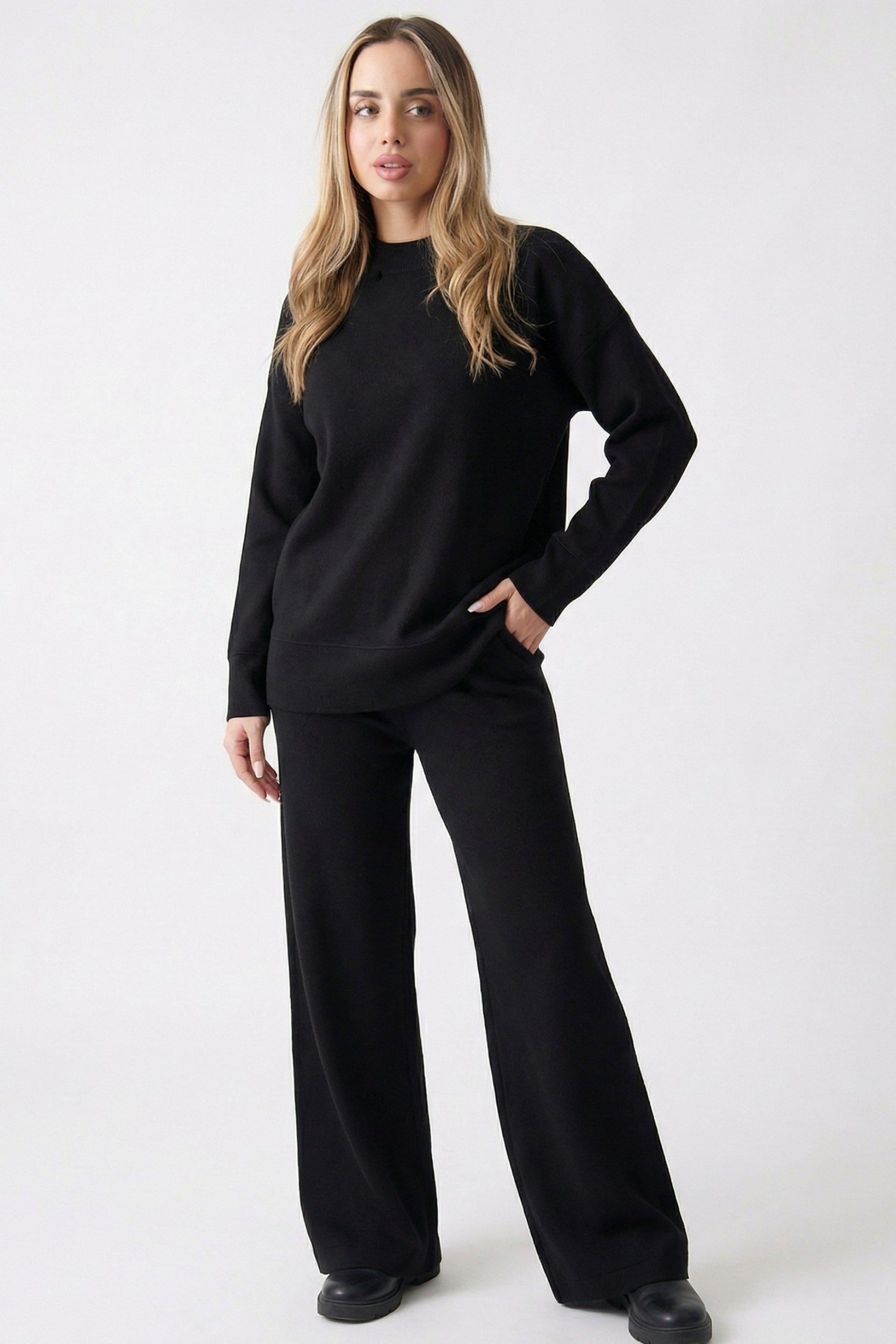 Soft Knit Round Neck Set